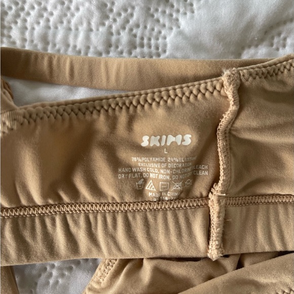 Skims fits everybody triangle bralette - Picture 4 of 5